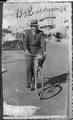 Fancesco Bellio in bicicletta, Asmara 1942